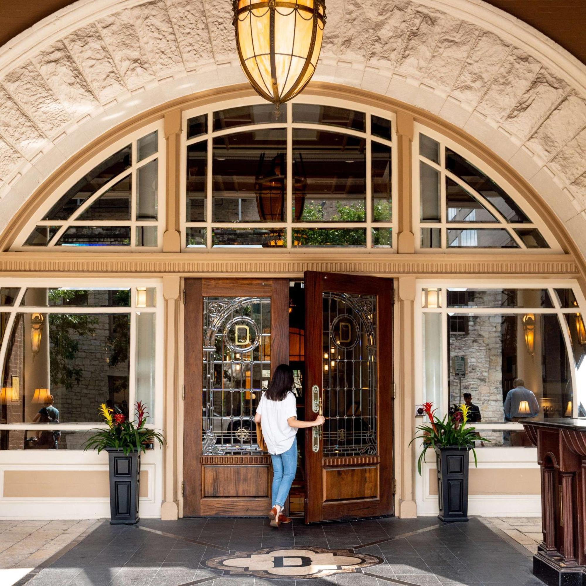 The Driskill Austin Exterior photo